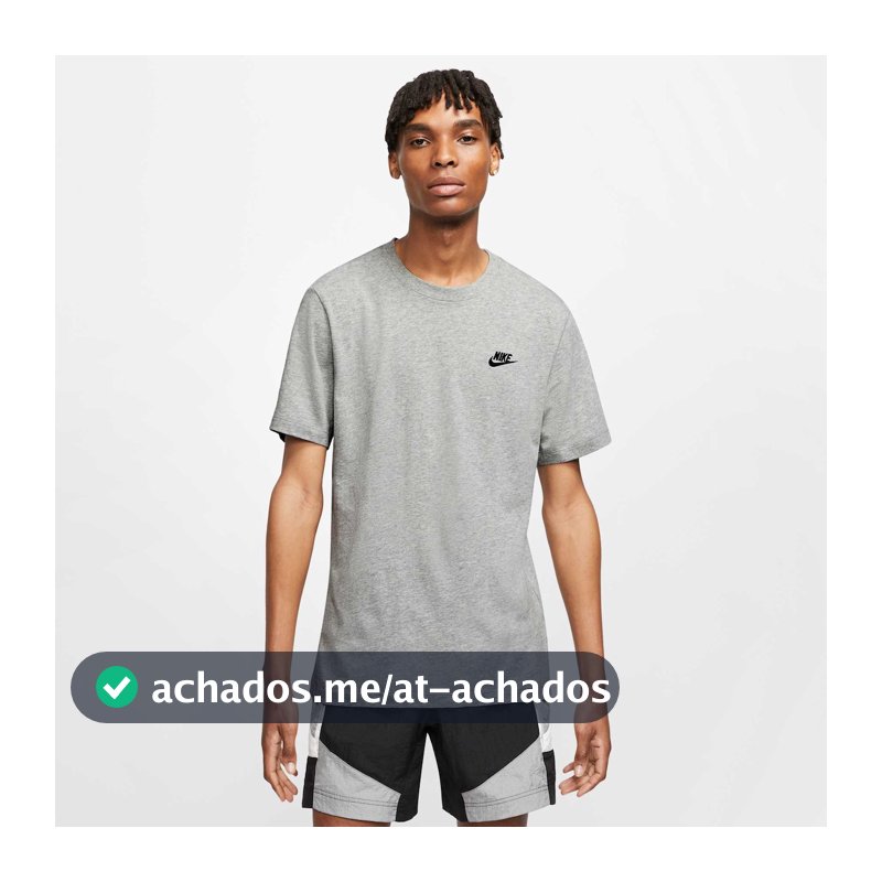 Camiseta Nike Sportswear Club Masculina