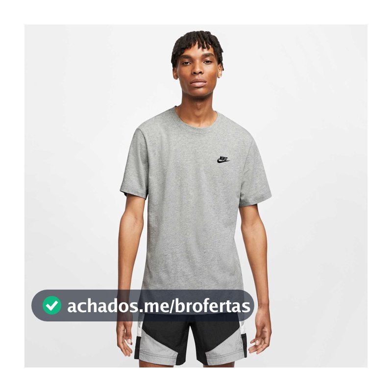 Camiseta Nike Sportswear Club Masculina