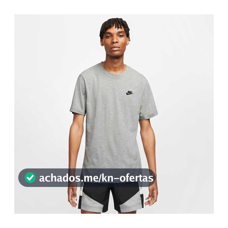 Camiseta Nike Sportswear Club Masculina